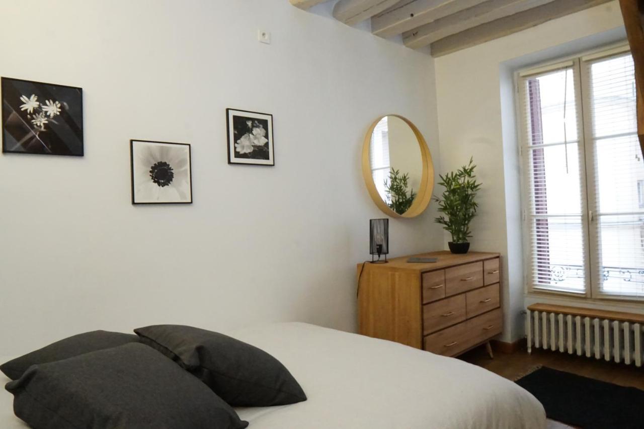 Exigehome-Ici Habita Voltaire Maison En Plein Centre Ville Saint-Germain-en-Laye Buitenkant foto